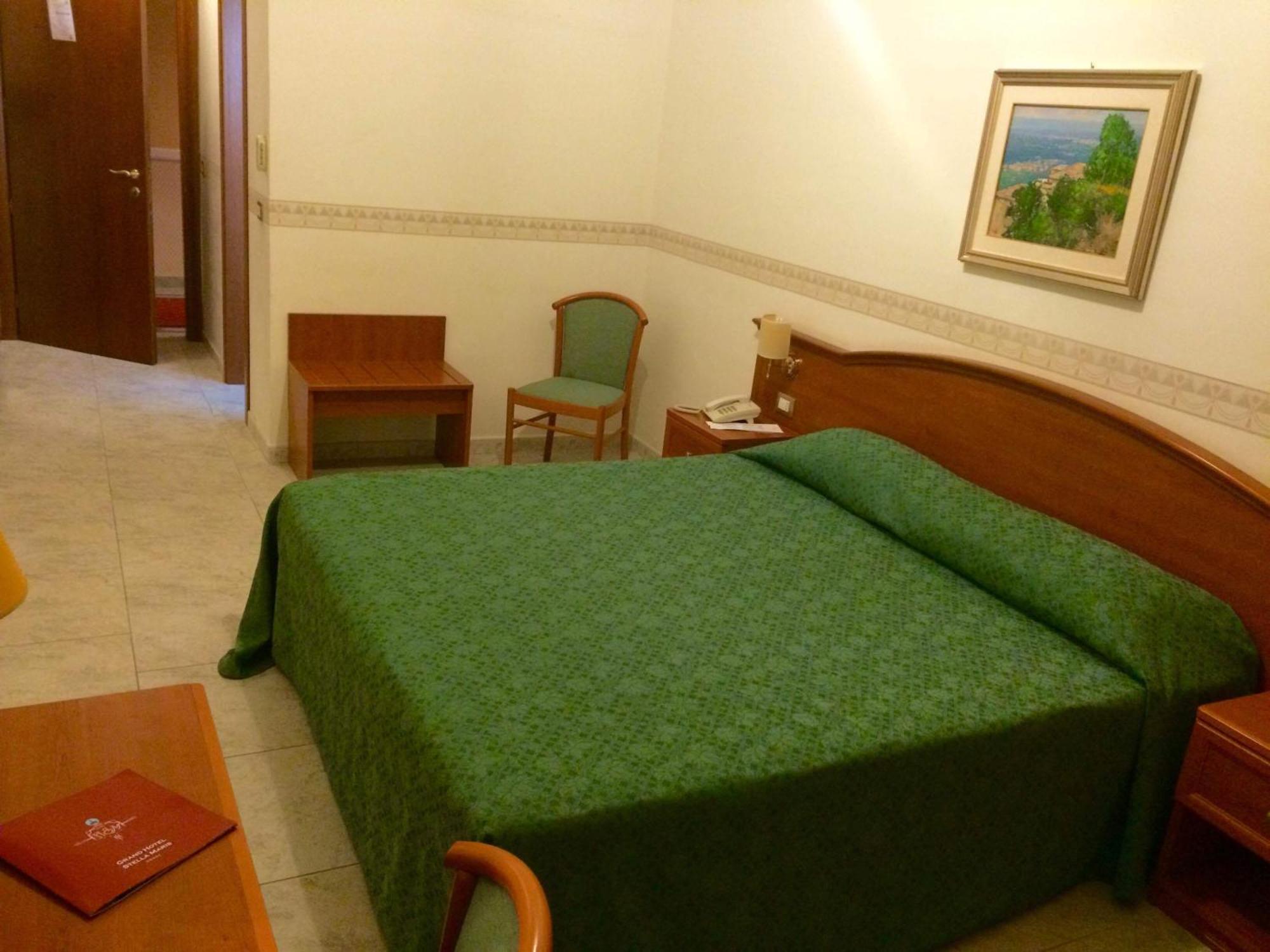 Grand Hotel Stella Maris Palmi Zimmer foto