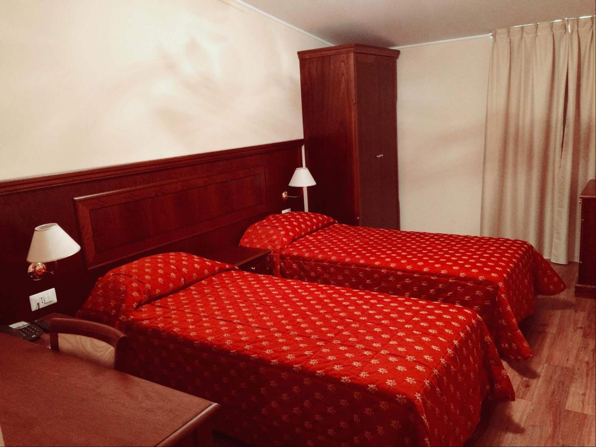 Grand Hotel Stella Maris Palmi Zimmer foto