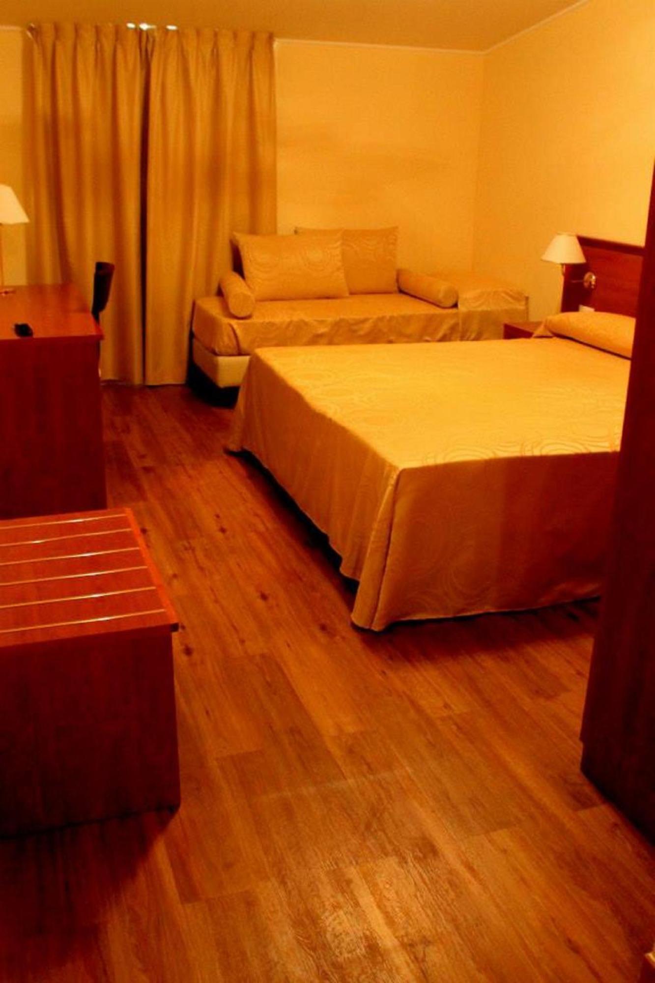 Grand Hotel Stella Maris Palmi Zimmer foto